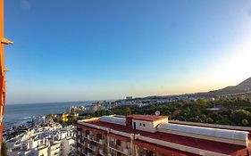 Benalmádena estudio JJupiter 250 m del mar con vistas al mar piscinas