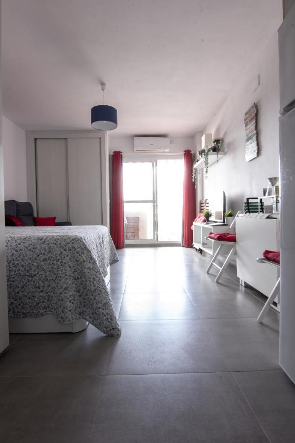 Benalmádena estudio JJupiter 250 m del mar con vistas al mar piscinas Exterior foto